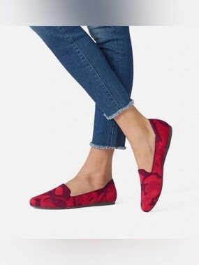 Rothy's The Loafter in discontinued Red Camouflage 8.5